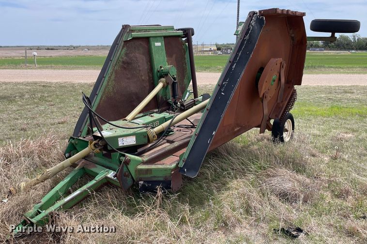 John Deere 1518  batwing rotary mower - MS9595