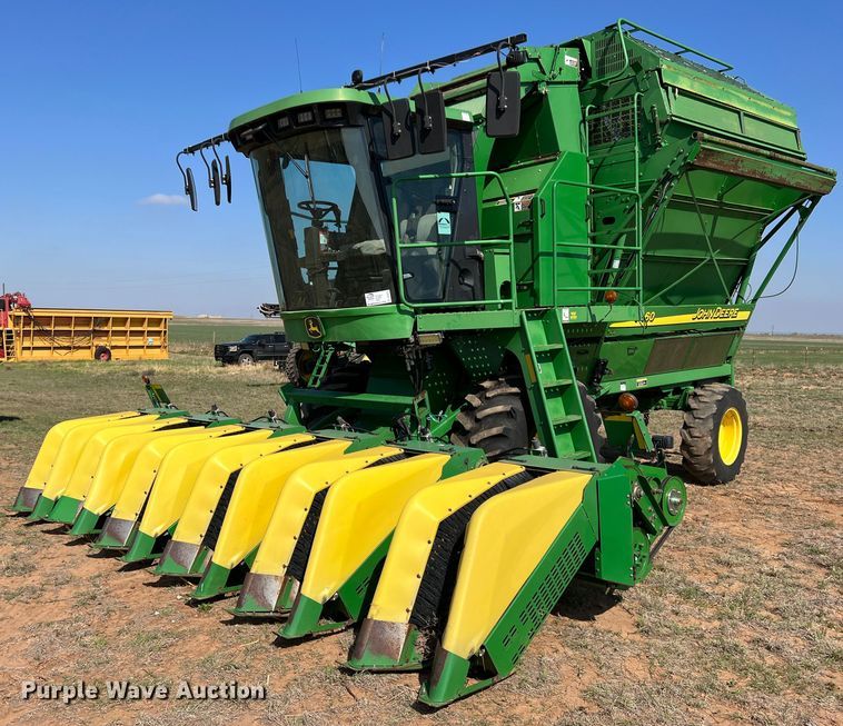 John Deere 7460  cotton stripper - DS2873