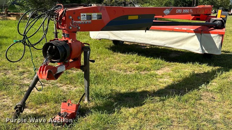 Kuhn GMD 3550 TL  disc mower - LR9704