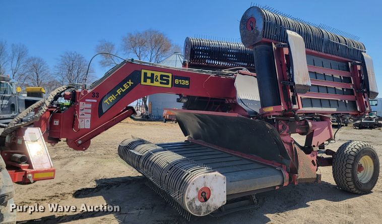 H&S Tri-Flex TF6135  hay merger - LV9510