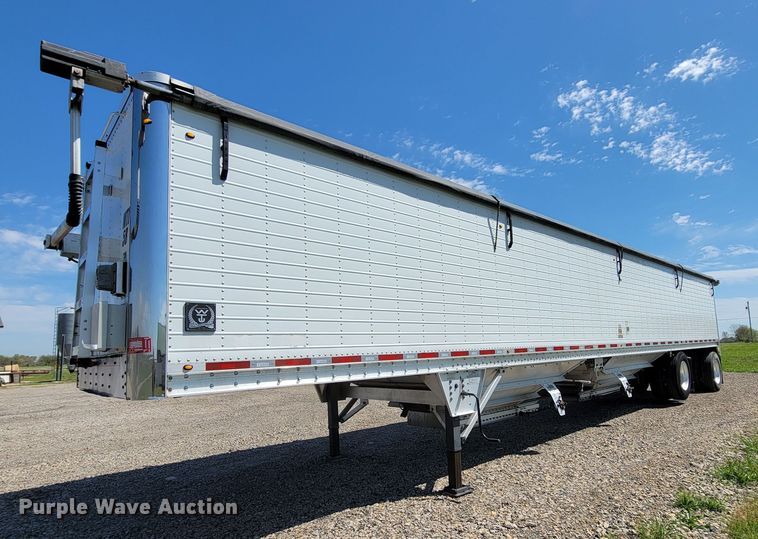 2016 Wilson DWH-551  grain trailer - HP9737