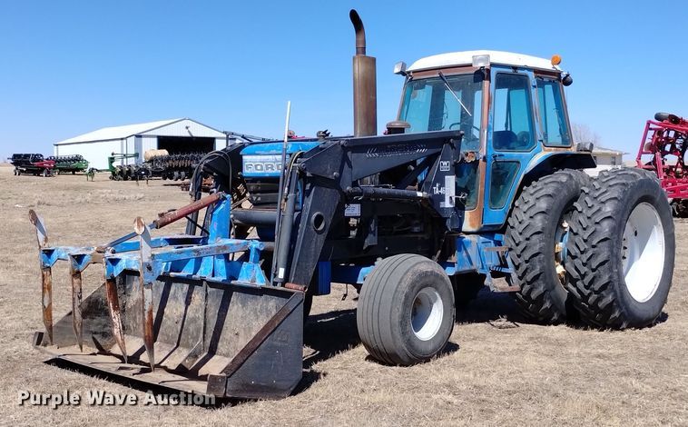 1980 Ford TW30  tractor - DN6384