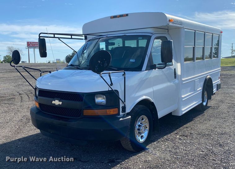 2007 Chevrolet Express  school bus - KB9483