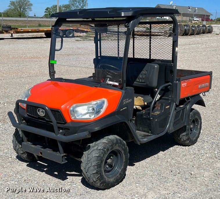 2015 Kubota RTV-X900  utility vehicle - LG9077