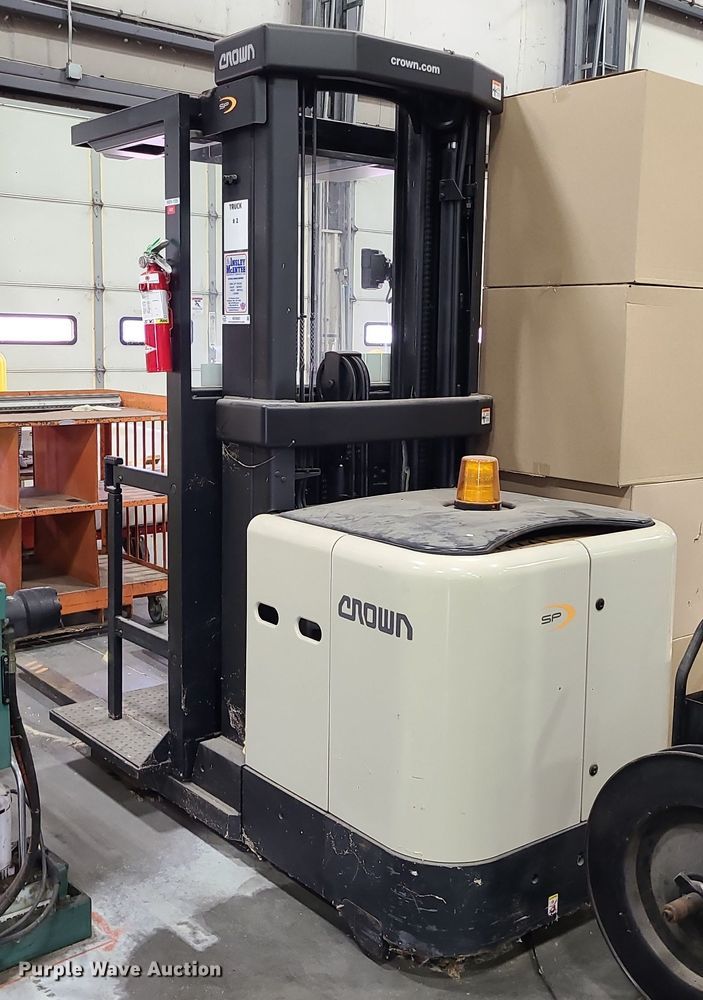 Crown SP3505-30  order picker - MX9683