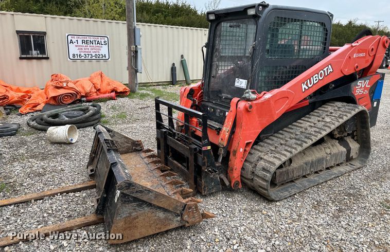 Kubota SVL95-2S  skid steer loader - DO4921