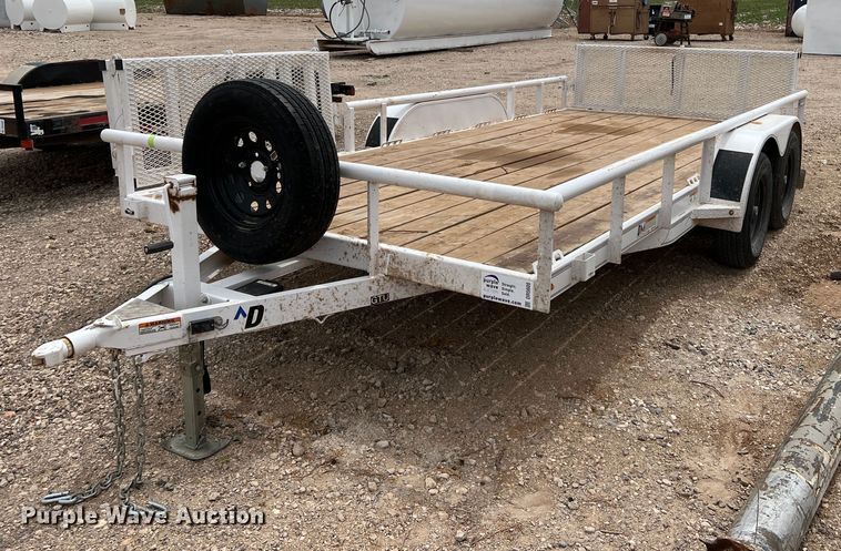 2021 Diamond C  utility trailer - DR5600