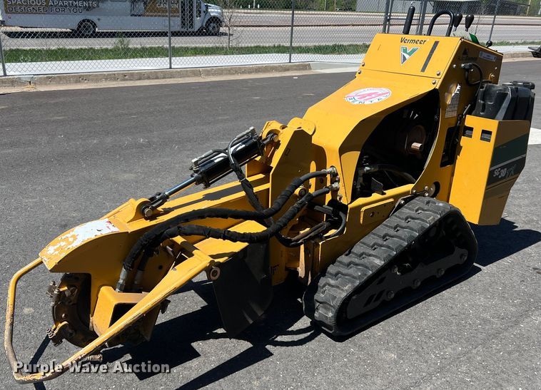 2016 Vermeer SC30TX  stump grinder - LI9624