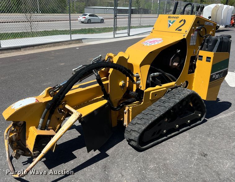 2016 Vermeer SC30TX  stump grinder - LI9625