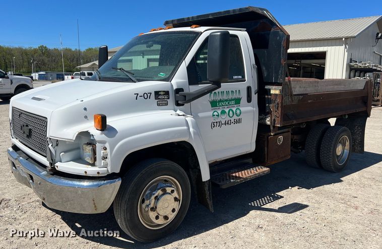 2007 Chevrolet C4500  dump truck - LI9658