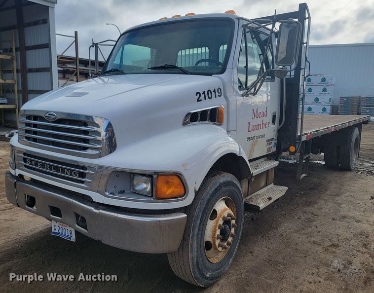 2003 Sterling Acterra  flatbed truck - LV9523
