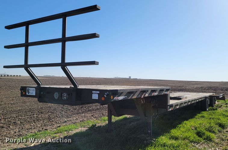 2003 Neville  drop deck equipment trailer - ML9310