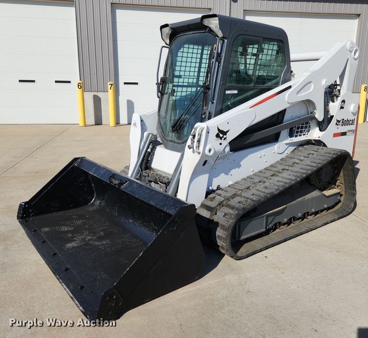 2018 Bobcat T770  tracked skid steer loader - MW9665