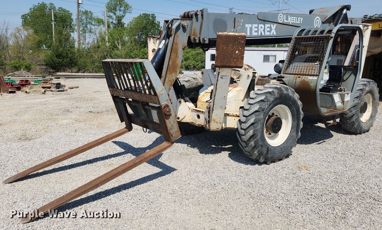 2005 Terex TH1048C  telehandler - MW9732