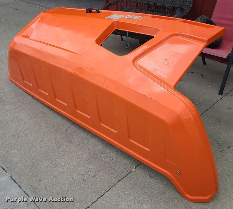 Aerial lift hood - MX9762