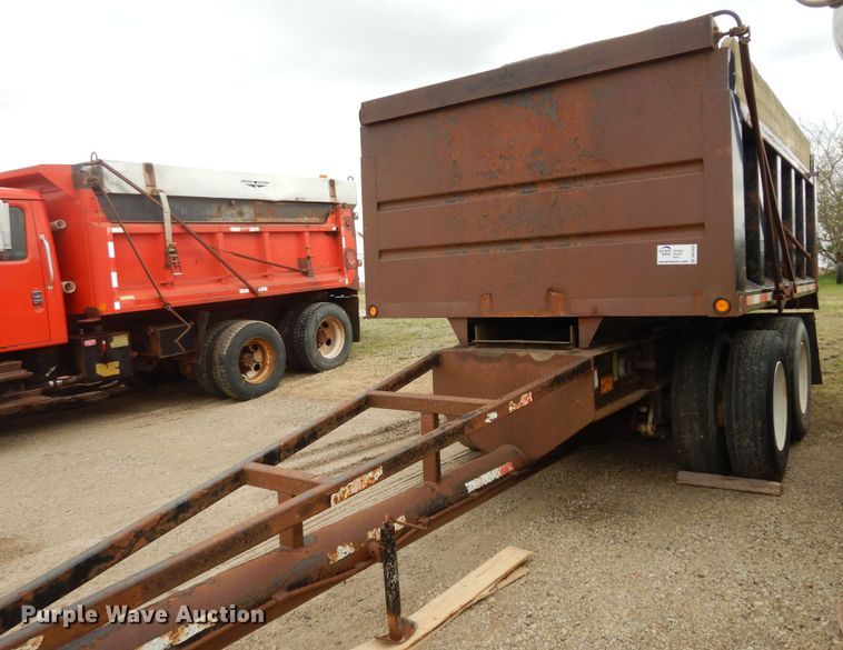 2009 Neville FL13  end dump pup trailer - DK1828