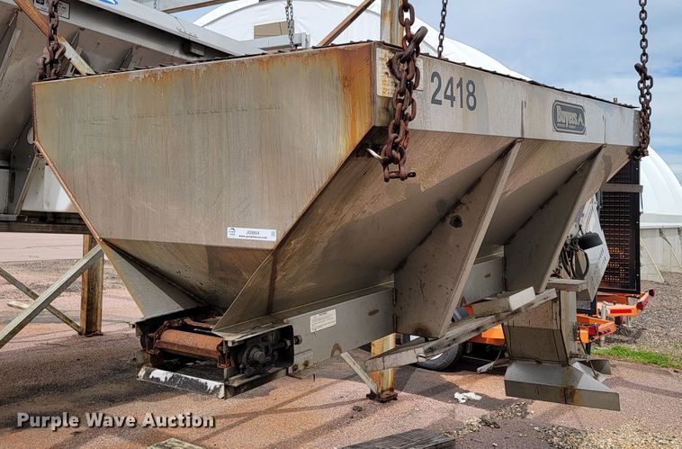 2006 Buyers  spreader - JG9854