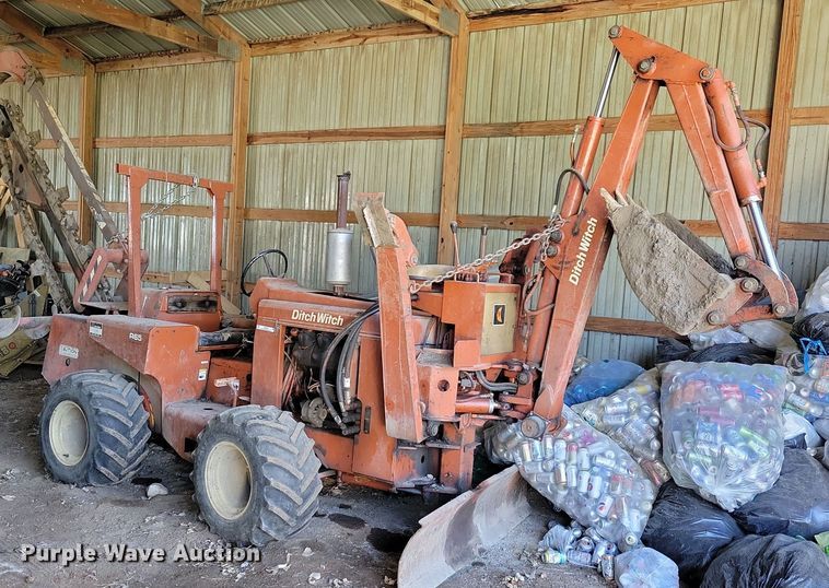 Ditch Witch R65  trencher - JO9085