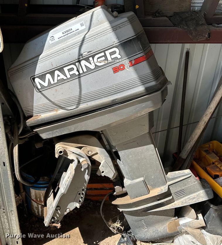 Mariner  boat engine - KX9024