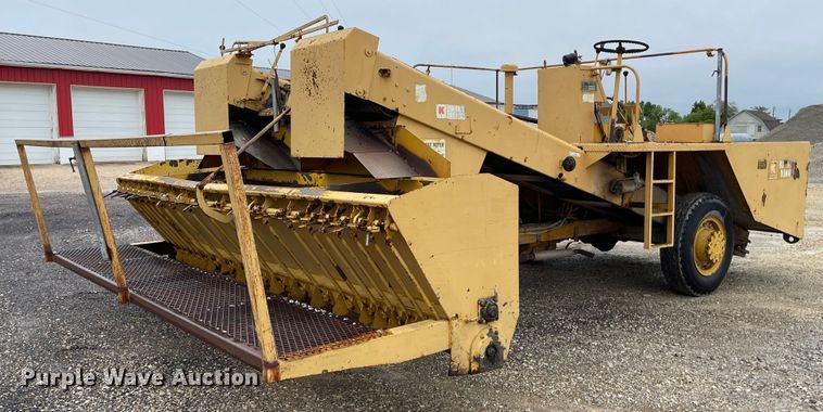 Koehring K  chip spreader - LY9589