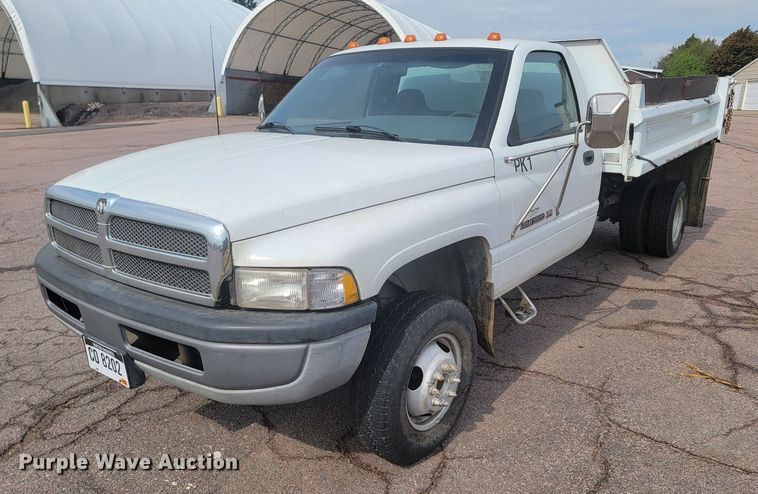 1996 Dodge Ram 3500  dump bed pickup truck - ML9350