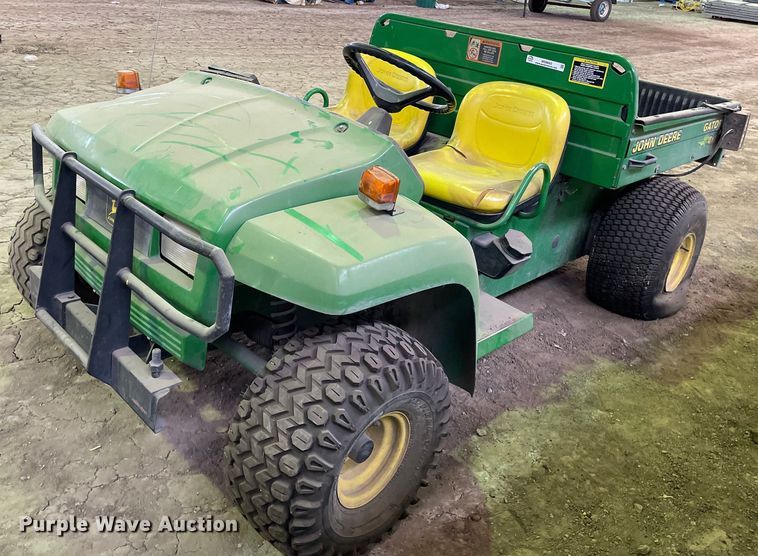 2000 John Deere Gator 4x2  utility vehicle - MS9693