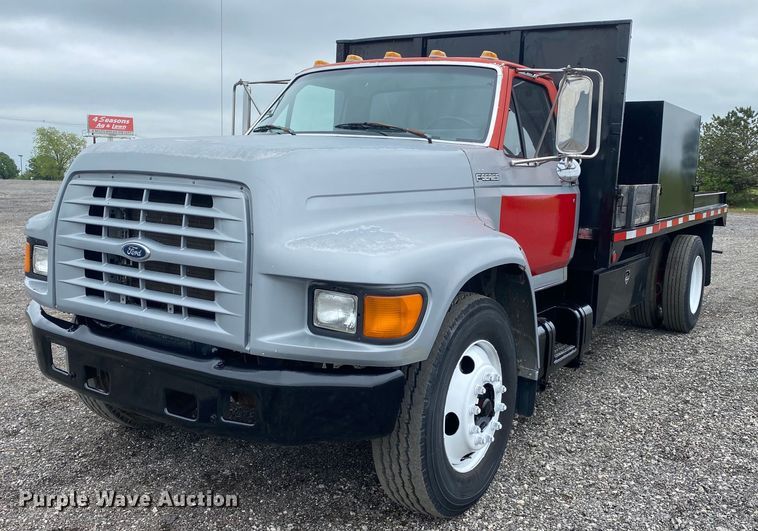 1998 Ford F800  dump flatbed truck - KB9438