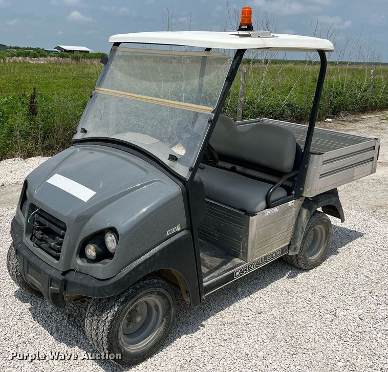 Club Car Carryall 300  golf cart - MF9954