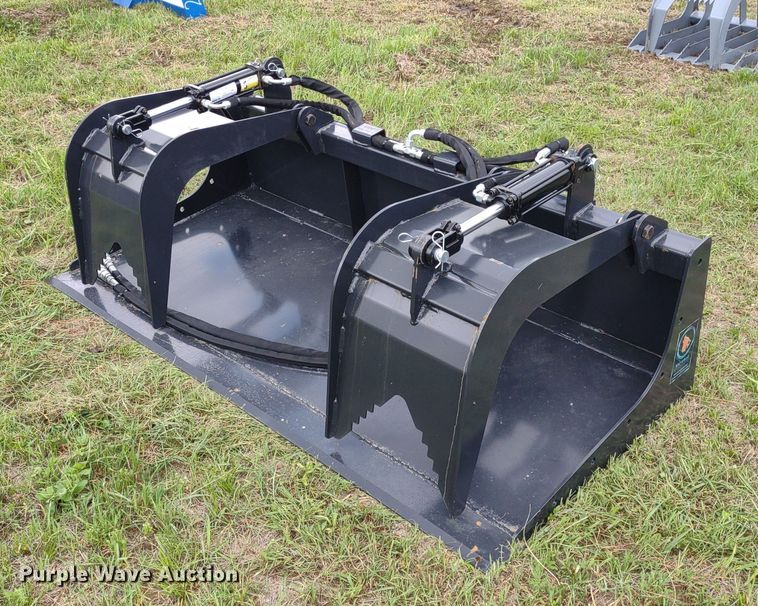 Wolverine  72&quot;W skid steer grapple bucket - LL9145