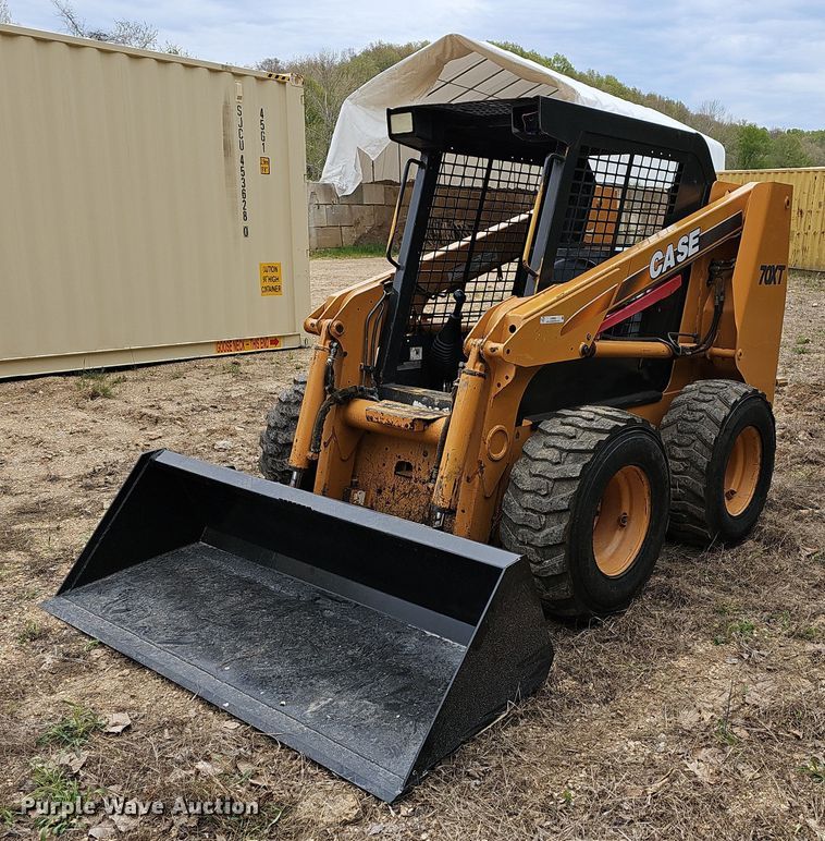 2002 Case 70XT  skid steer loader - LW9552