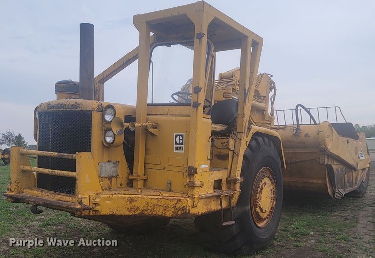 1968 Caterpillar 621  conventional scraper - ML9367