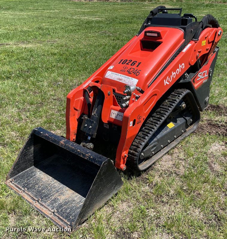 Kubota SCL1000  compact utility loader - MM9518
