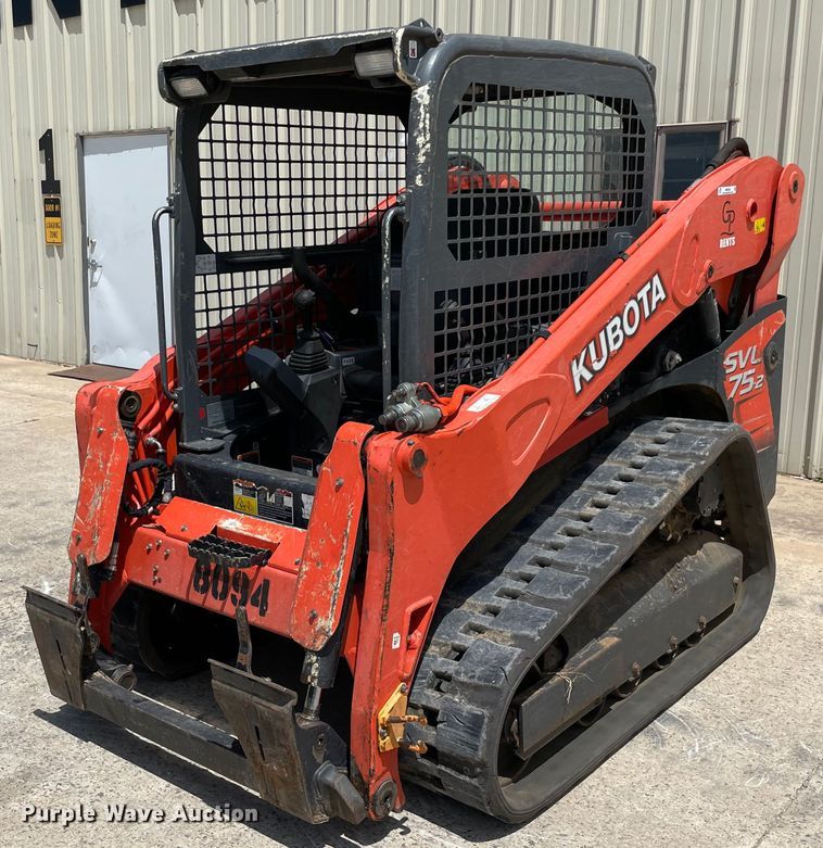 2020 Kubota SVL75-2  tracked skid steer loader - MM9526
