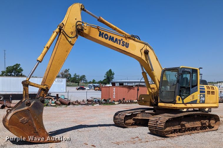 2012 Komatsu PC210LC-10  excavator - MN9997