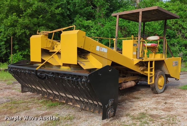 Koehring K  chip spreader - MO9027