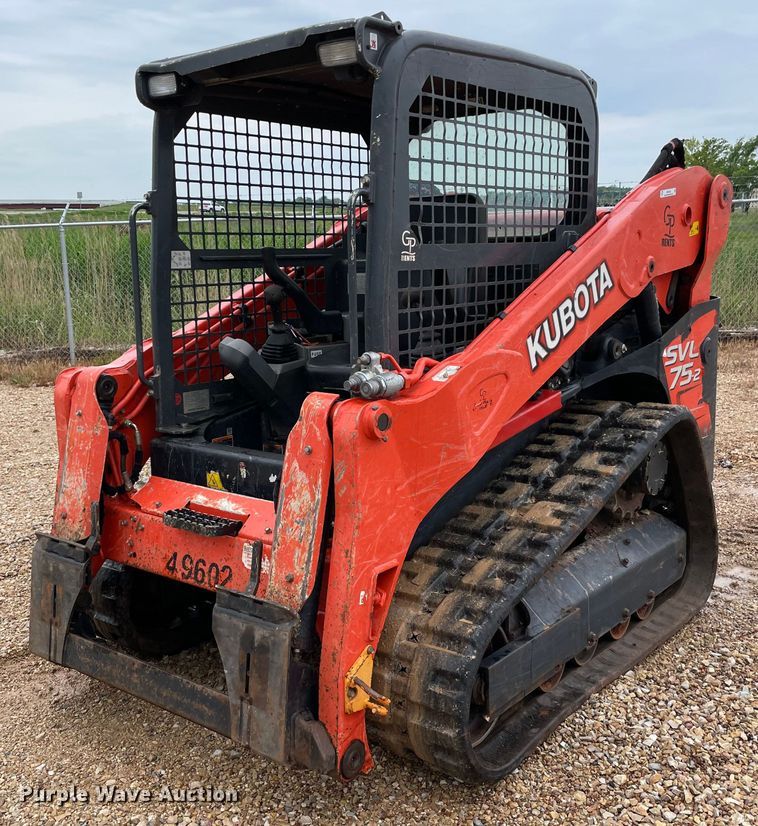 2020 Kubota SVL75-2  tracked skid steer loader - MR9038