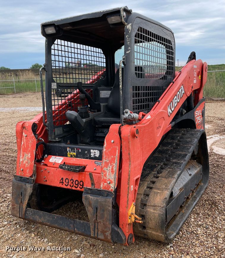 2020 Kubota SVL75-2  tracked skid steer loader - MR9039