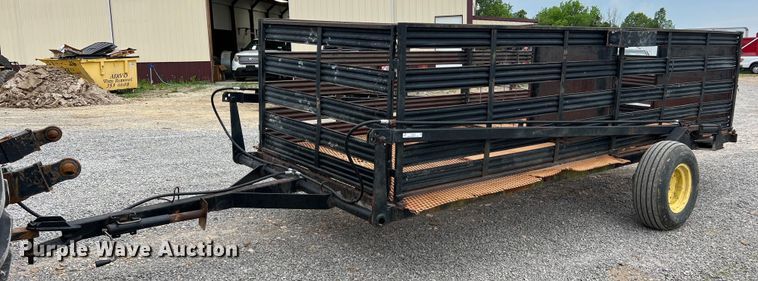 Shop built  hog transport trailer - LI9708