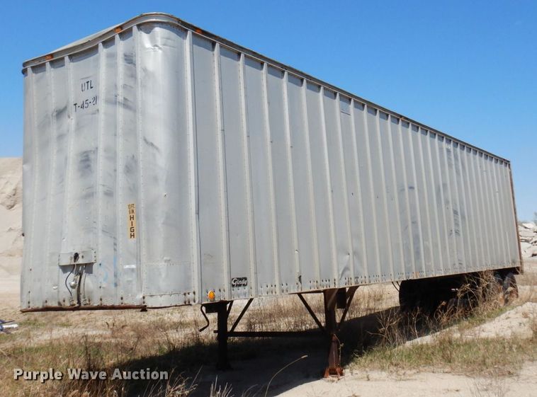 1969 Gindy  dry van trailer - KU9976
