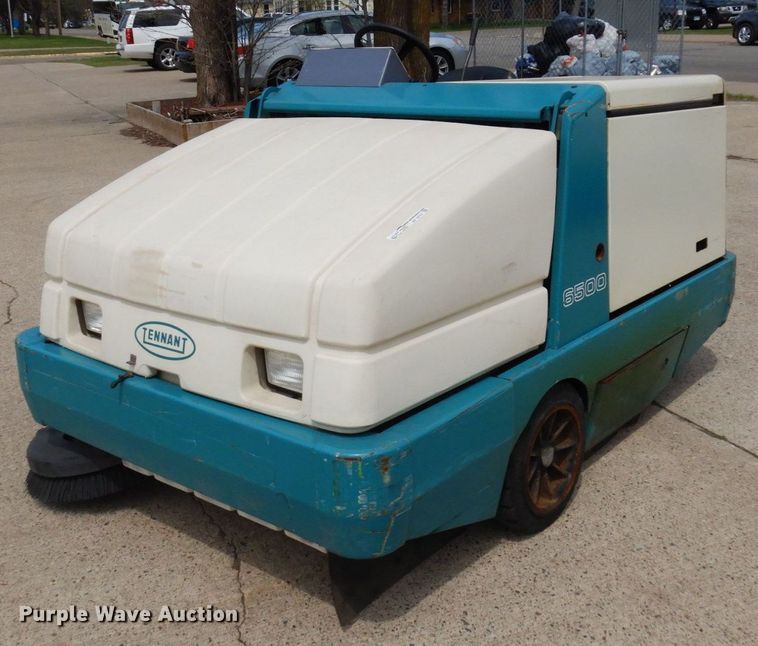 Tennant 6500  sweeper - AF9747