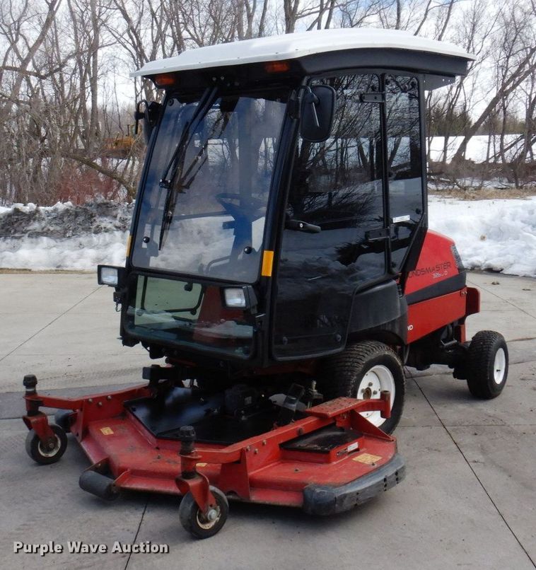 2015 Toro Groundsmaster 3280D  lawn mower - KU9904