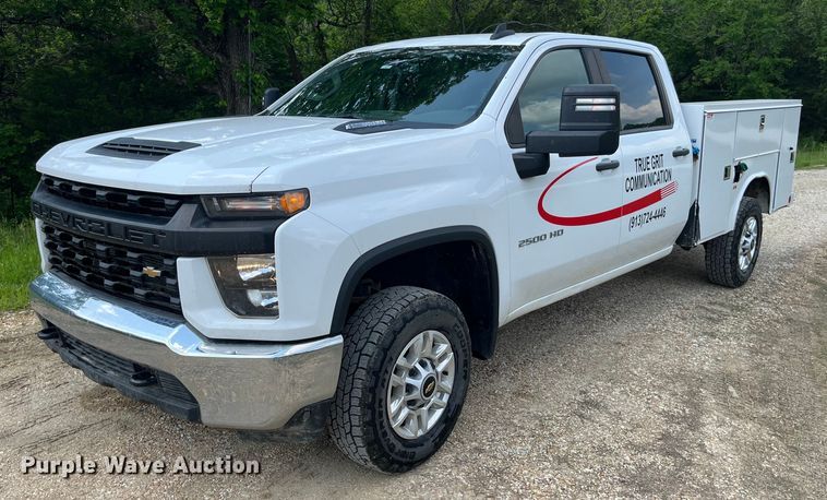 2020 Chevrolet Silverado 2500HD  Crew Cab utility bed pickup truck - LA9960