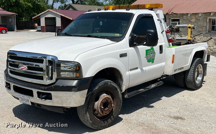 2002 Ford F450 Super Duty  tow truck - LG9128