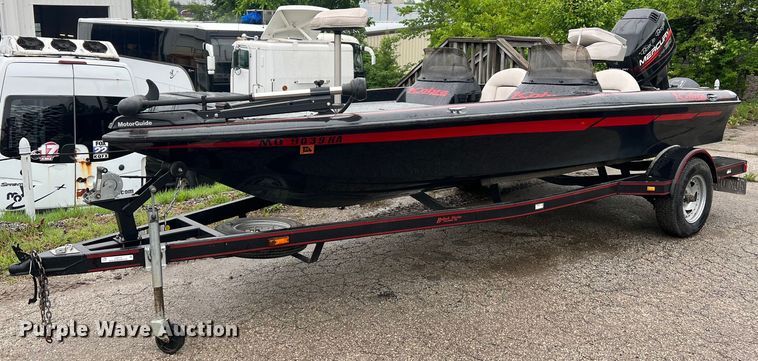 1999 Viper Cobra  boat - LI9773