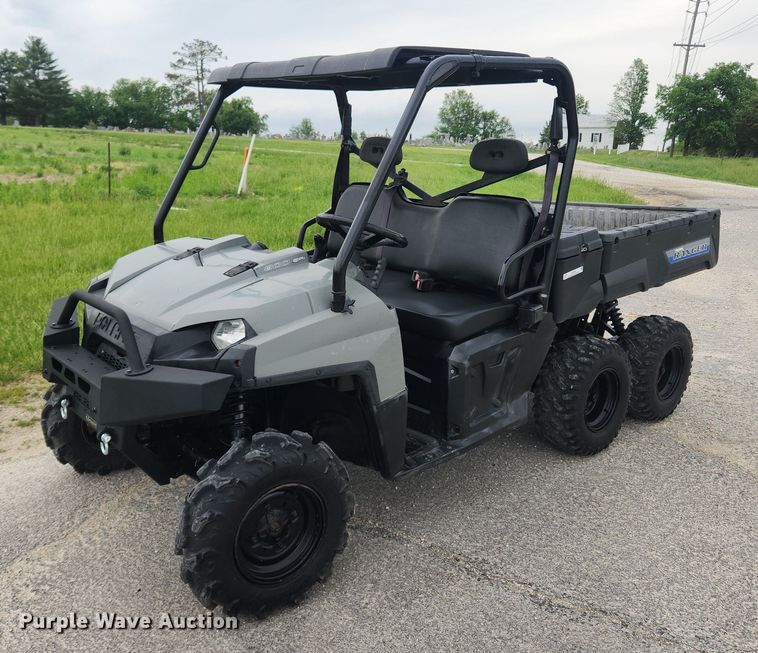 2016 Polaris Ranger 800  utility vehicle - LX9561