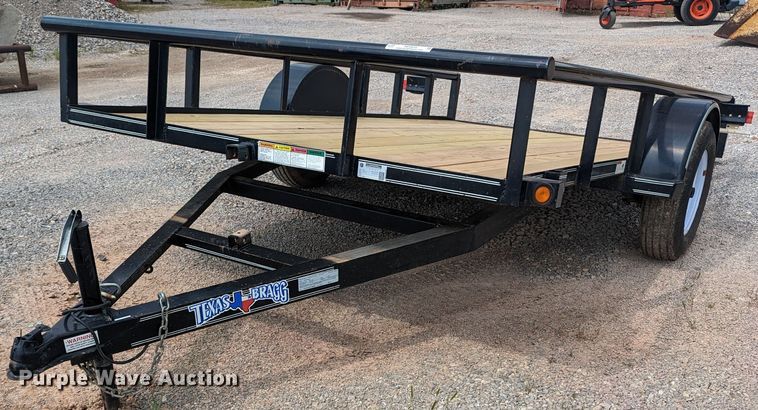 2015 Texas Bragg  tilt deck utility trailer - MO9039