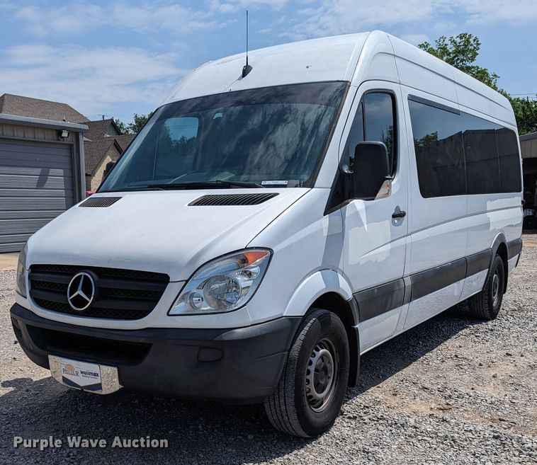 2011 Freightliner Sprinter  van - MX9291