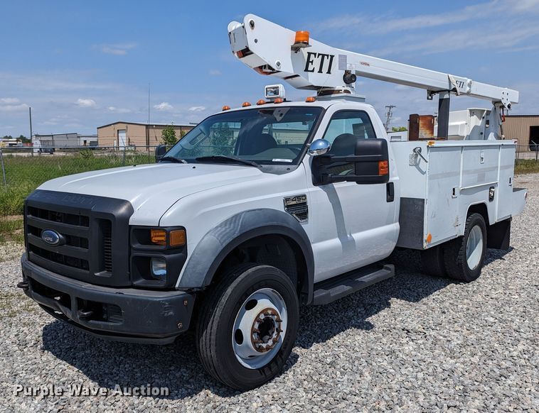 2008 Ford F450 Super Duty  bucket truck - MX9301