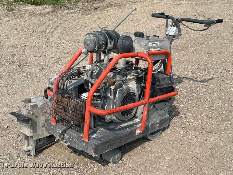 Husqvarna Soff-Cut X4000  concrete saw - AF9726