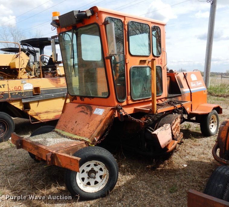 1999 Broce RJ350  broom - DQ7328